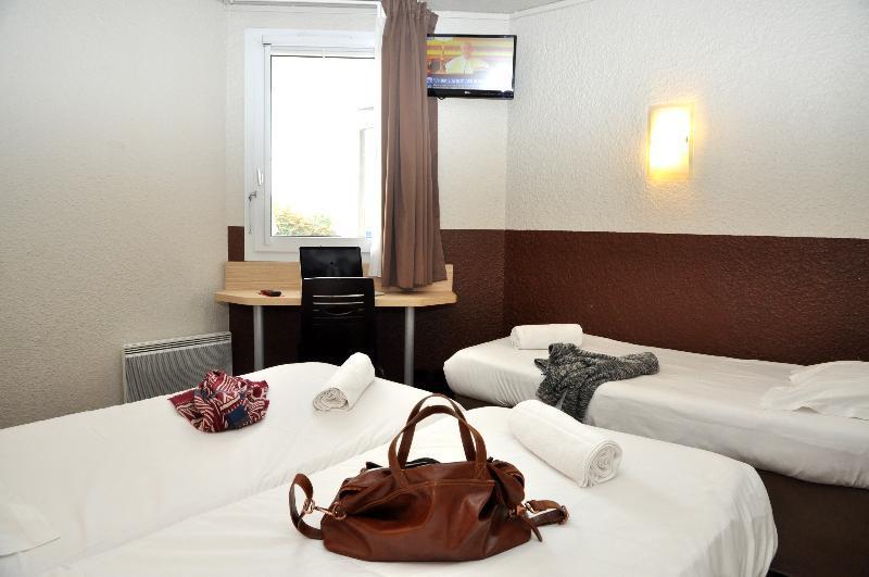 B Hotel Caen Mondeville Mondeville  Bagian luar foto